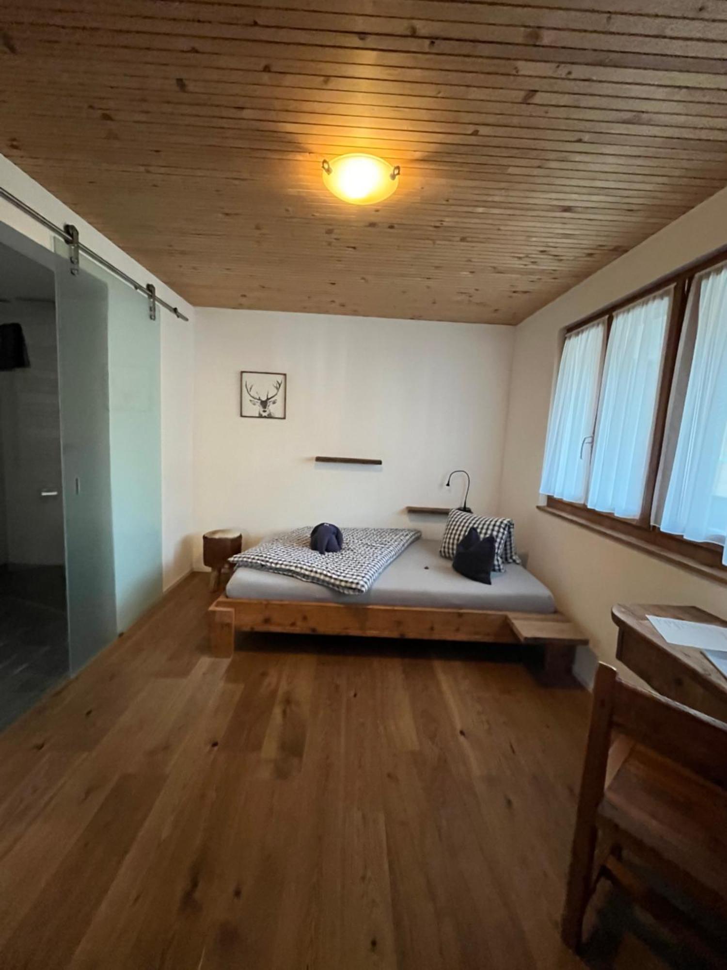 Conny'S B&B Niederweningen Ngoại thất bức ảnh