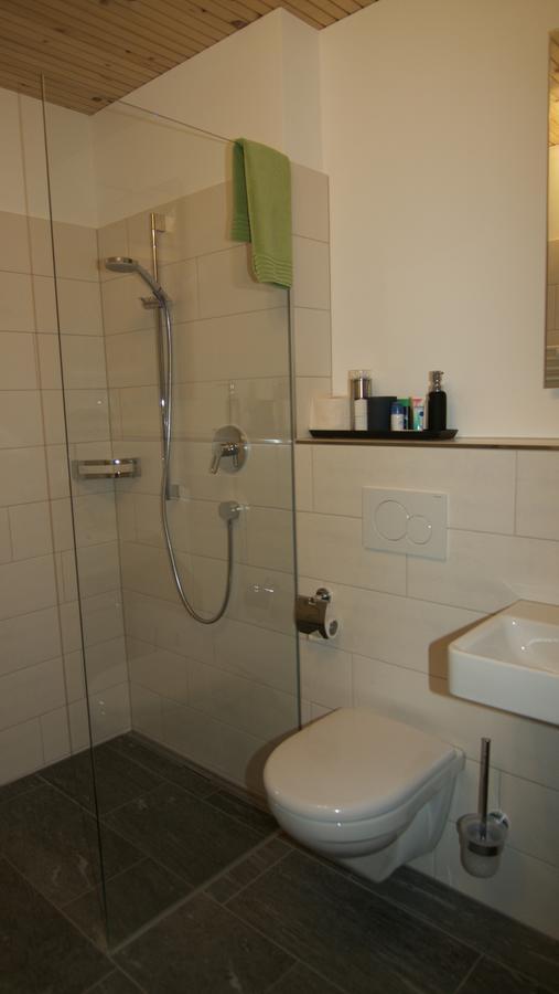 Conny'S B&B Niederweningen Ngoại thất bức ảnh