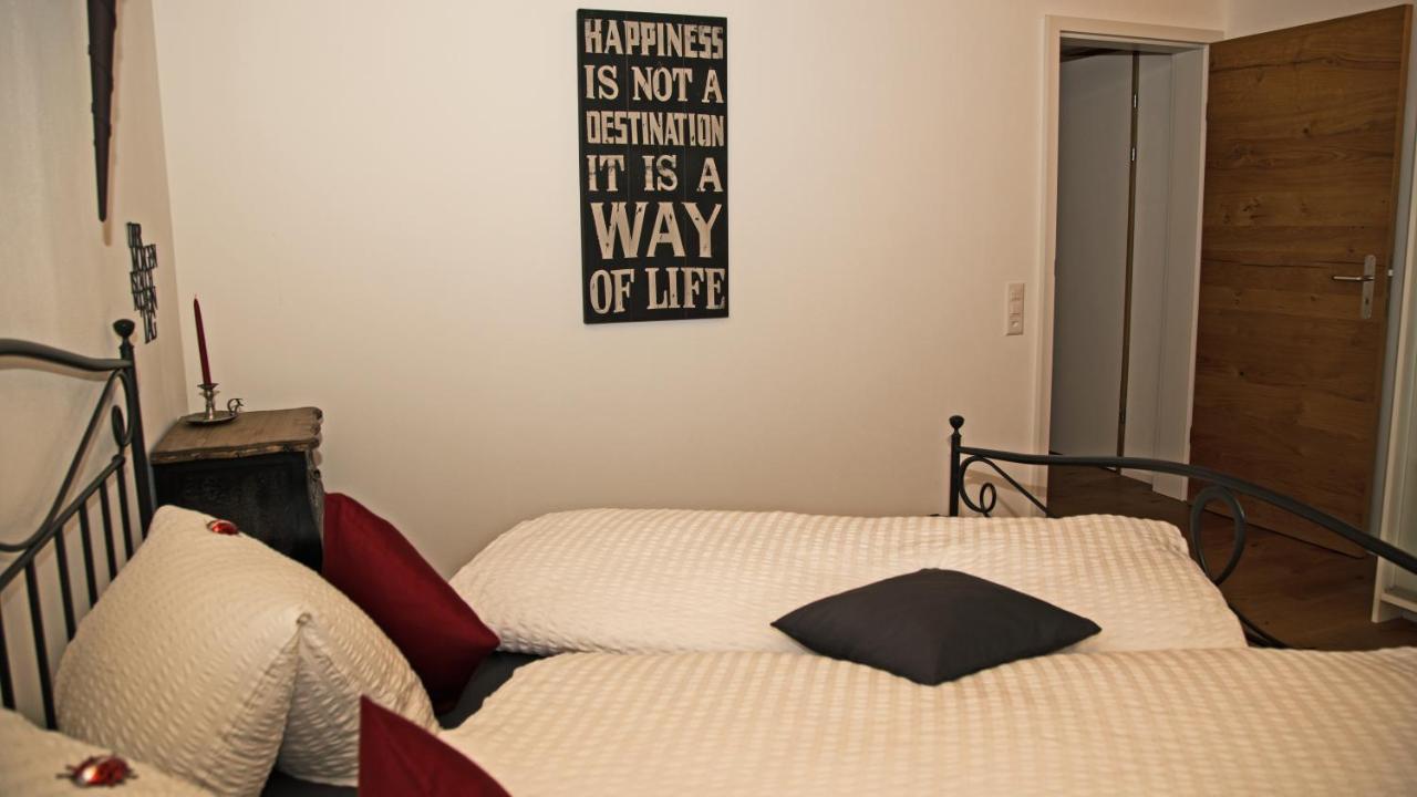 Conny'S B&B Niederweningen Ngoại thất bức ảnh